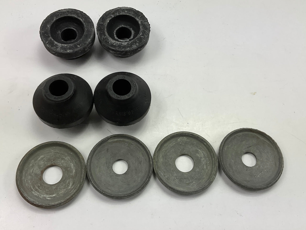 AUP K8183 Suspension Strut Rod Bushing Kit
