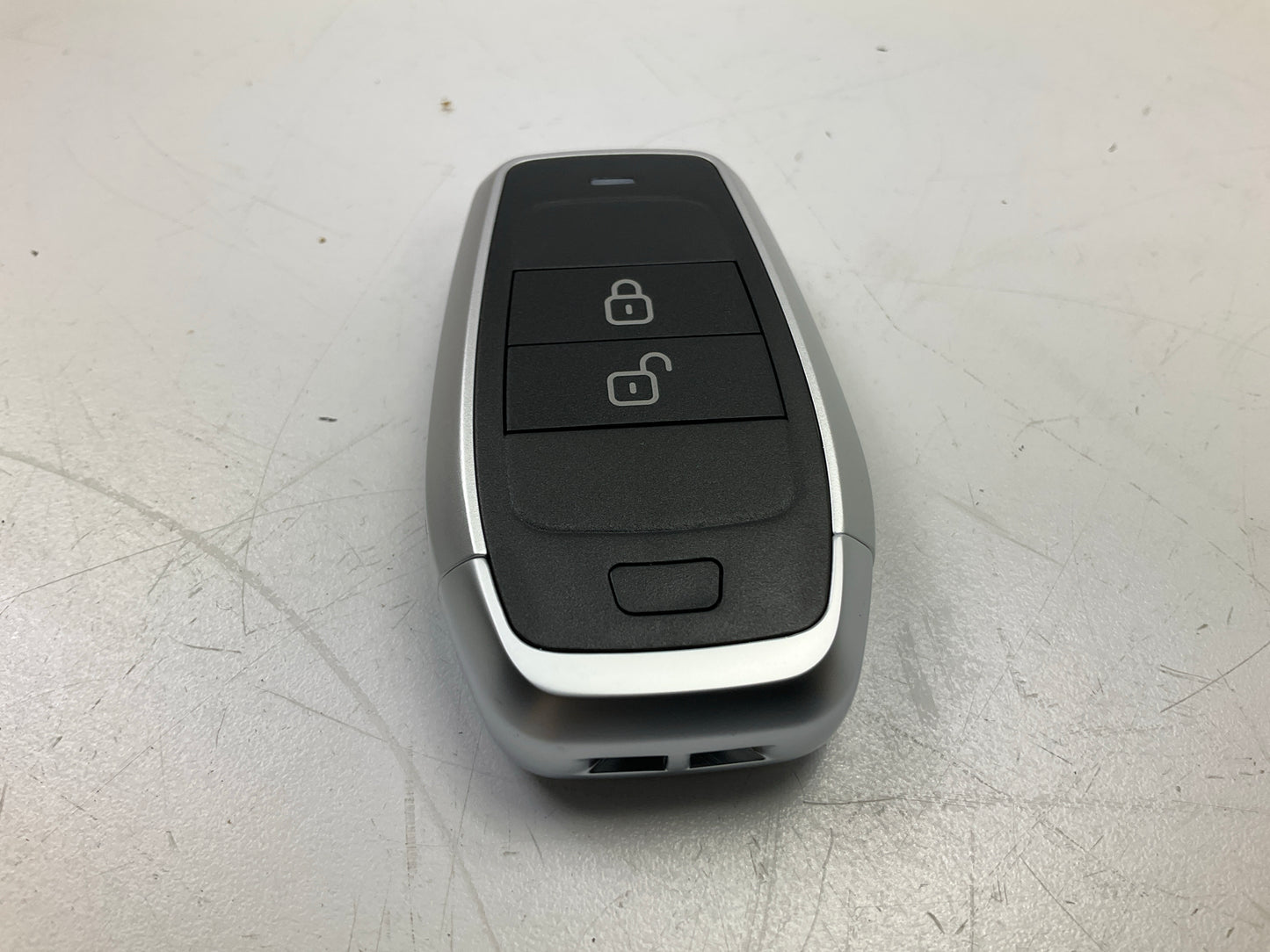 Autel IKEYAT2 Ikey Universal Smart Key Remote Fob Standard 2 Button, Bulk Packed