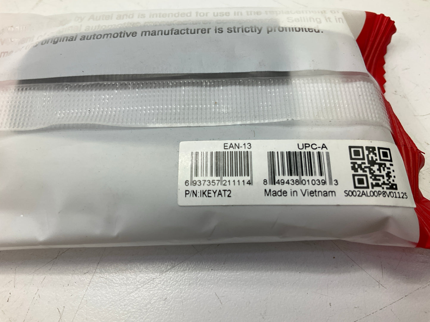 Autel IKEYAT2 Ikey Universal Smart Key Remote Fob Standard 2 Button, Bulk Packed