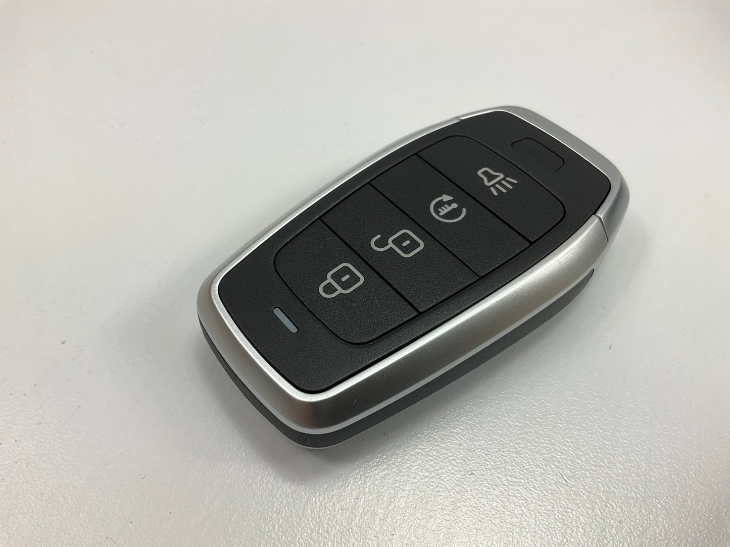 Autel IKEYAT4PC Ikey Universal Smart Key Standard 4 Button Remote Key Fob