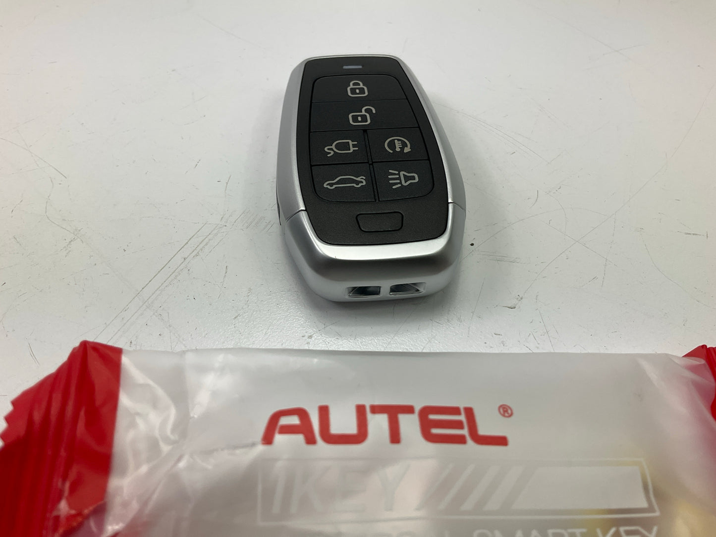 Autel IKEYAT6TPCE Ikey Universal Smart Key Remote Key Fob - Standard 6 Button