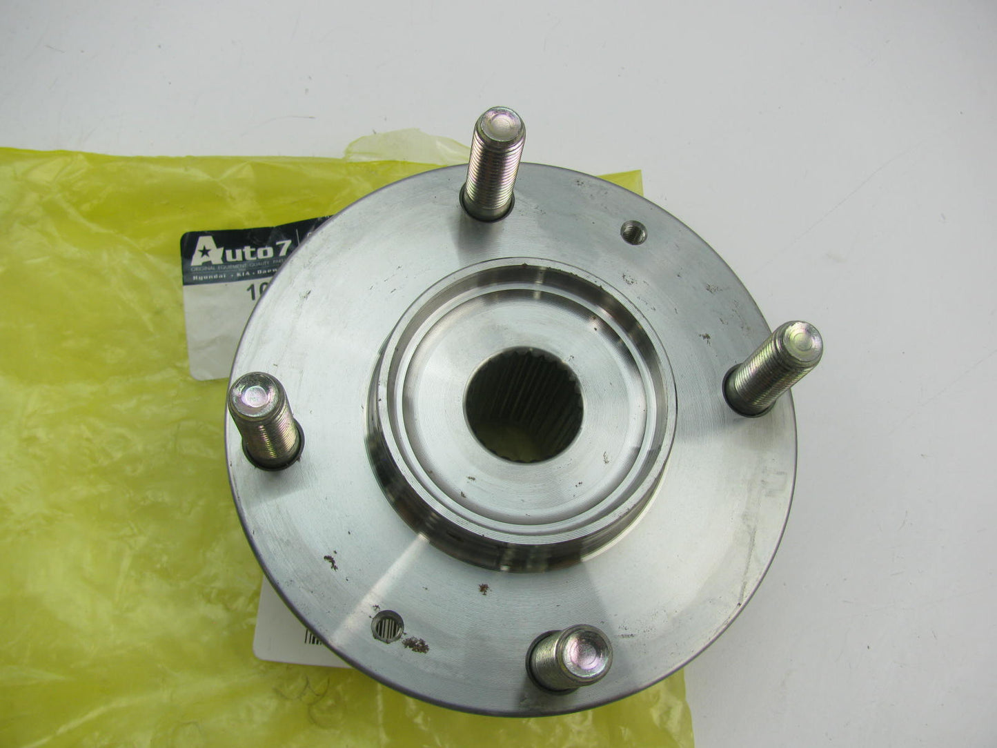Auto 7 101-0031 Front Axle Wheel Hub