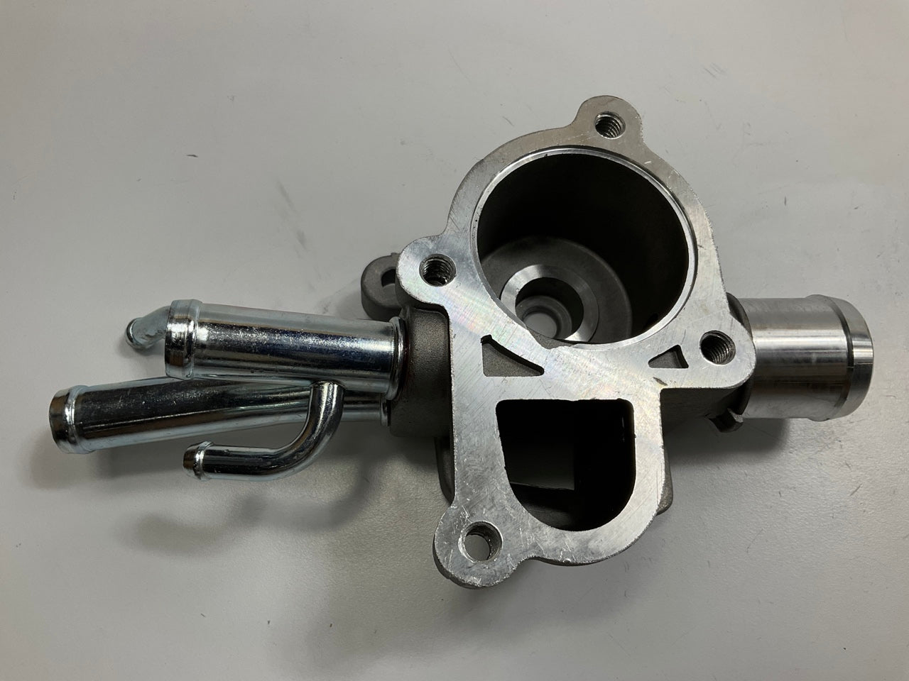 Auto 7 311-0034A Engine Coolant Thermostat Housing For 2002-2005 Hyundai Accent