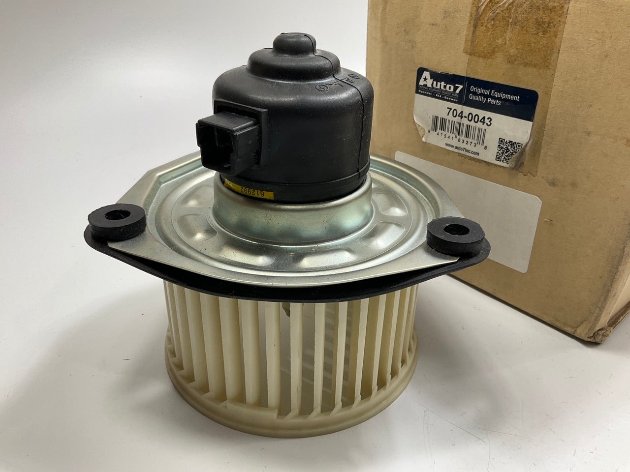 Auto 7 704-0043 HVAC Blower Motor For 1999-2002 Daewoo Lanos, Leganza, Nubira