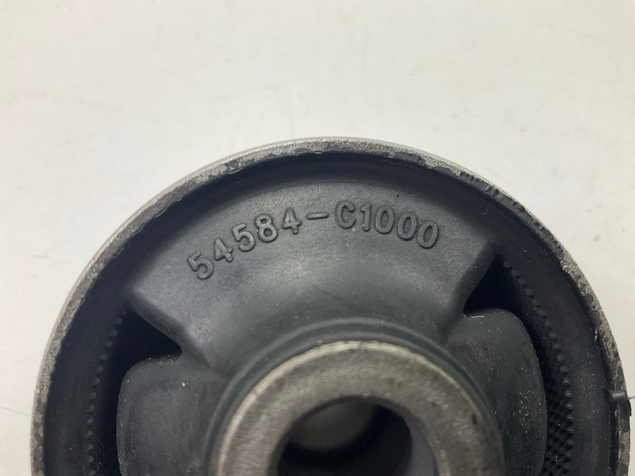Auto 7 840-0607 Front Lower Control Arm Bushing For 2016-2019 Kia Optima