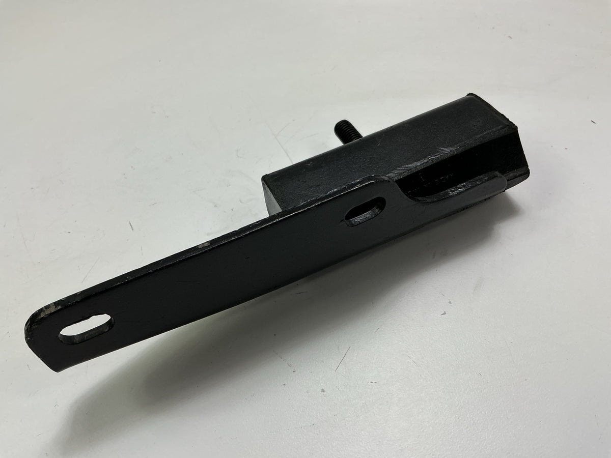 Auto Extra 2499 Front Transmission Mount