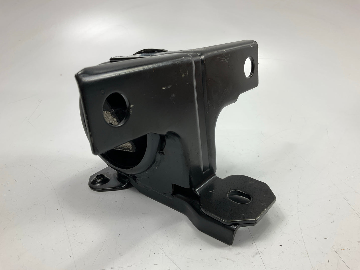 Auto Extra 2873 Left Auto Trans Mount