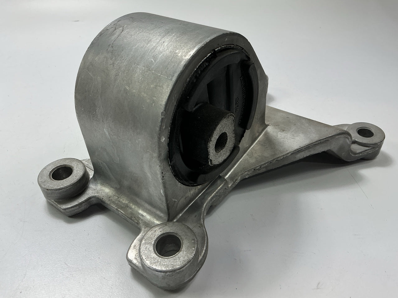 Auto Extra 2874 Front Auto Trans Mount