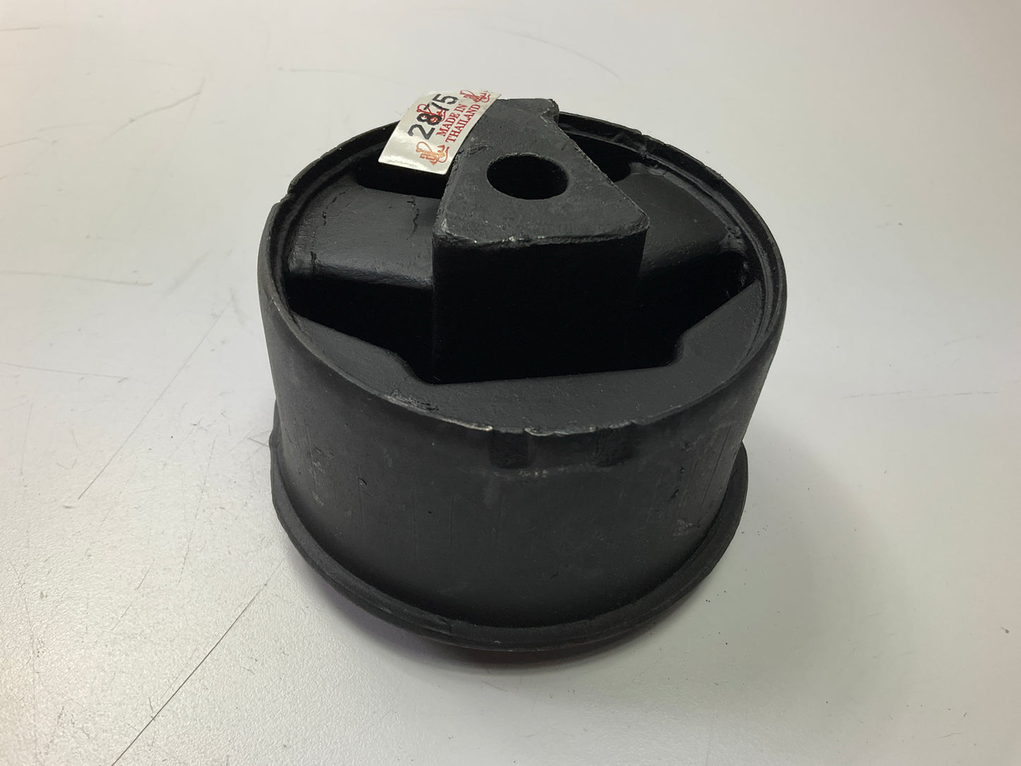 Auto Extra 2875 Front / Rear Left Automatic Transmission Mount