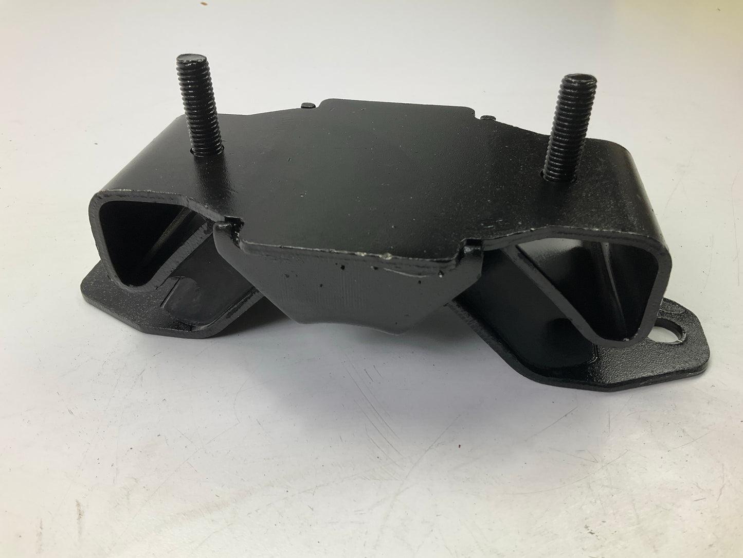 Auto Extra 3066 Rear Transmission Mount