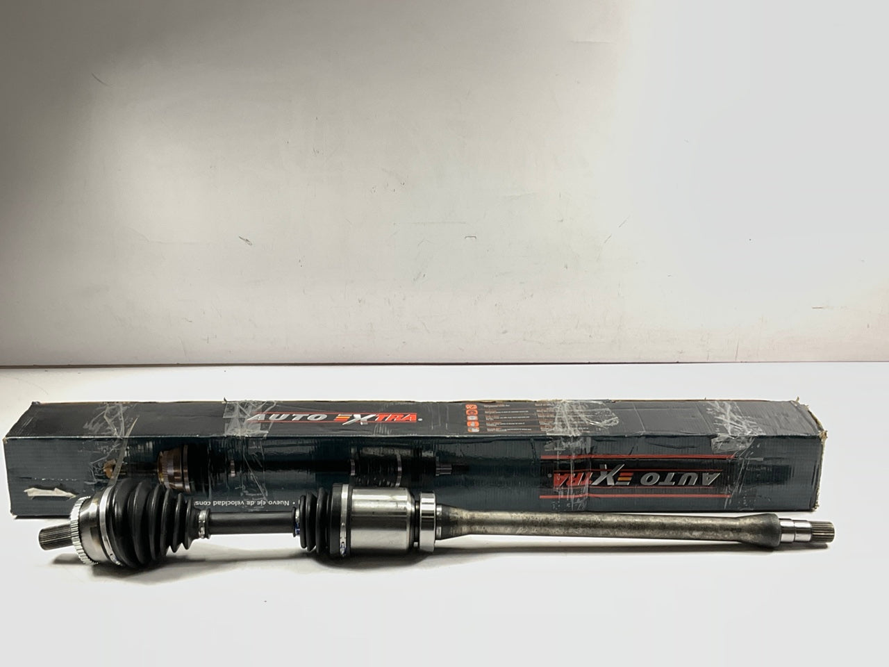 Auto Extra 339019 Front Right CV Axle For 2002-2004 Volvo S60, 2001-07 V70 AUTO