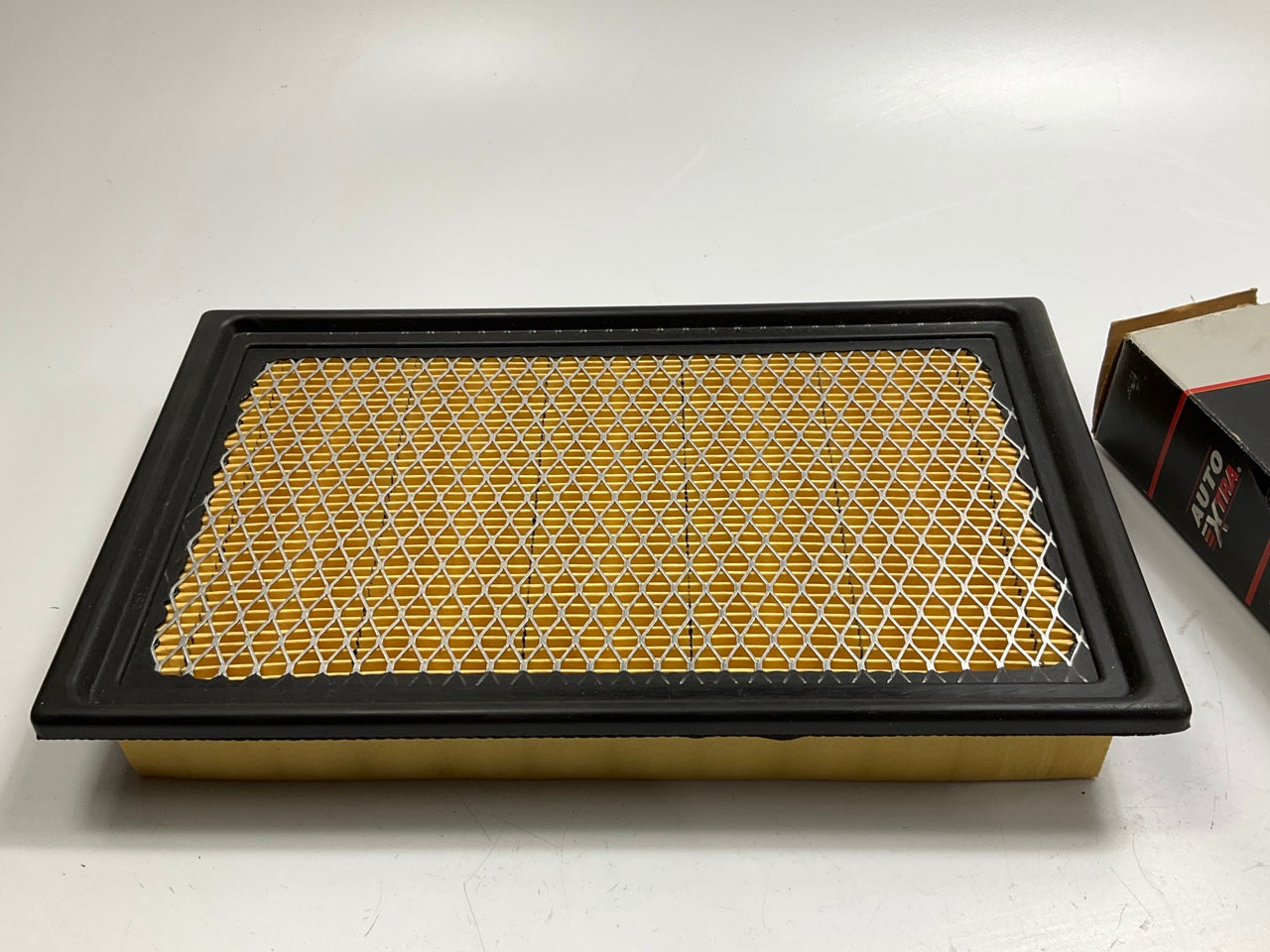 Auo Extra 42572 Engine Air Filter For 1999-2003 Ford F-150 5.4L