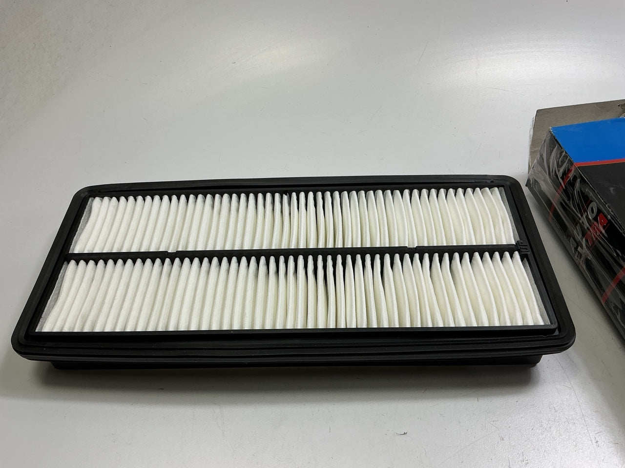 Auto Extra 46832 Engine Air Filter