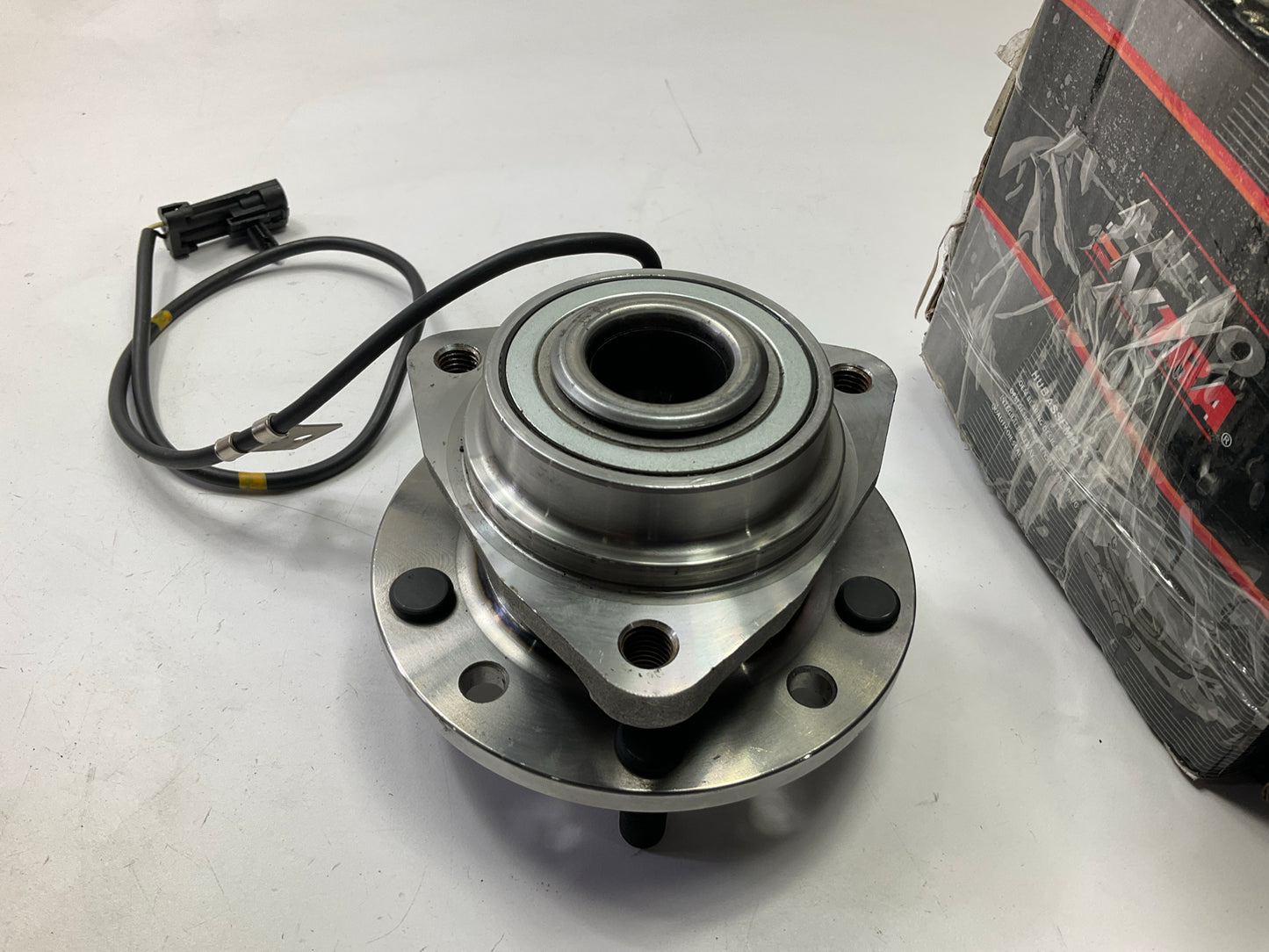 Auto Extra 513124 Front Wheel Hub Bearing - 1997-2004 Chevy S10, Blazer 4WD ONLY