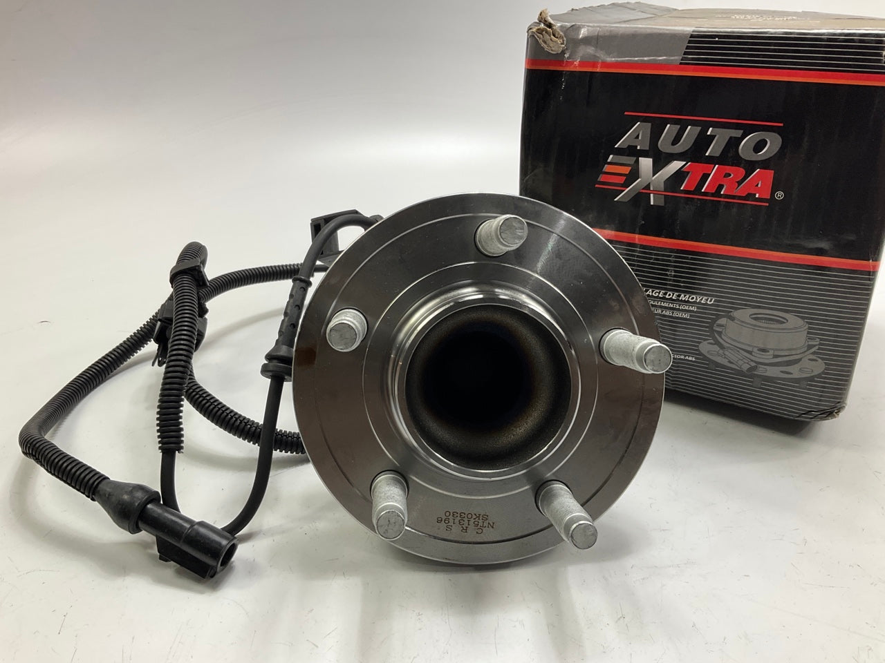 Auto Extra 513196 Wheel Bearing & Hub Assembly, Front