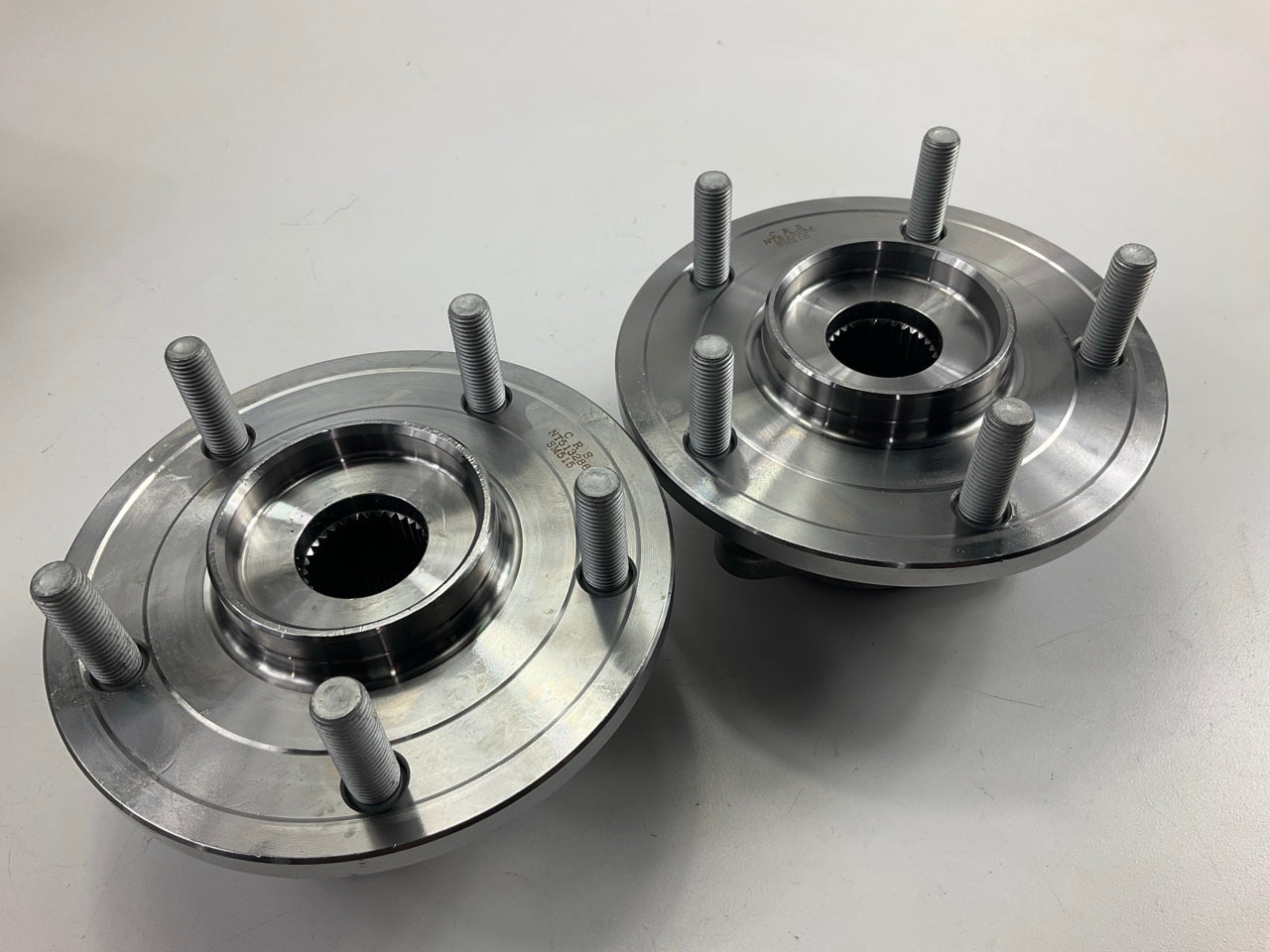 (2) Auto Extra 513286 Front Wheel Bearing & Hub Assembly For 2009-16 Journey