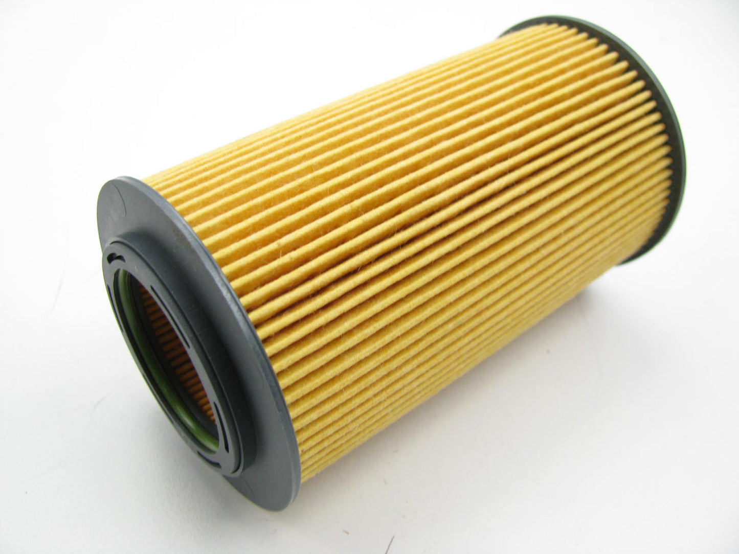 Auto Extra 618-57061 Oil Filter Replaces CH9999 57061 L35610 P972 LF615 P7400