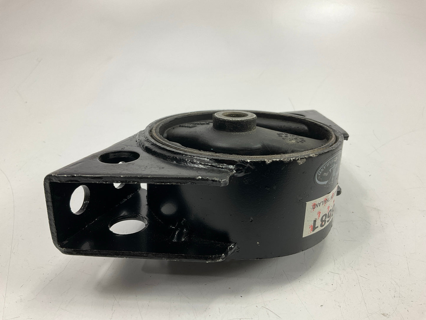 Auto Extra 8681 Rear Engine Motor Mount - AUTO TRANSMISSION