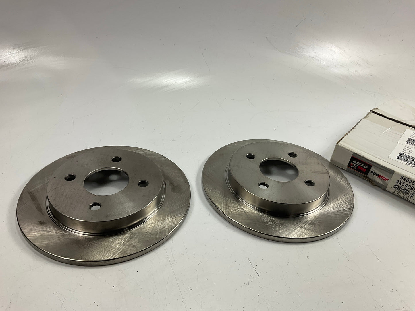 (2) Auto Extra AX54095G Rear Brake Rotors - 2000-2007 Ford Focus, 14-17 Fiesta