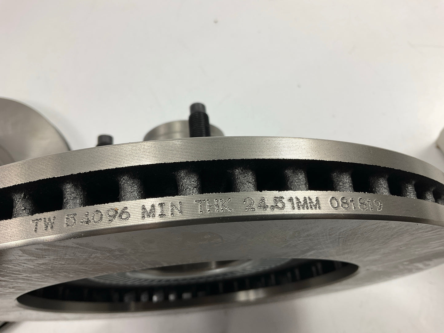 ()2 Auto Extra AX54096 Front Brake Rotors 2001-2003 Ford Explorer Sport RWD ONLY