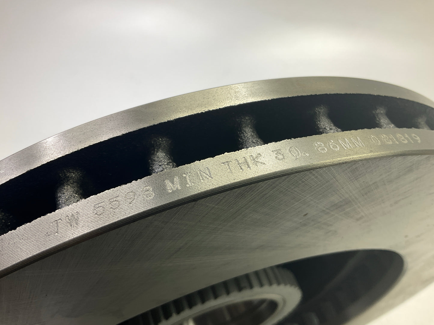 Auto Extra AX5598 Front Disc Brake Rotor And Hub