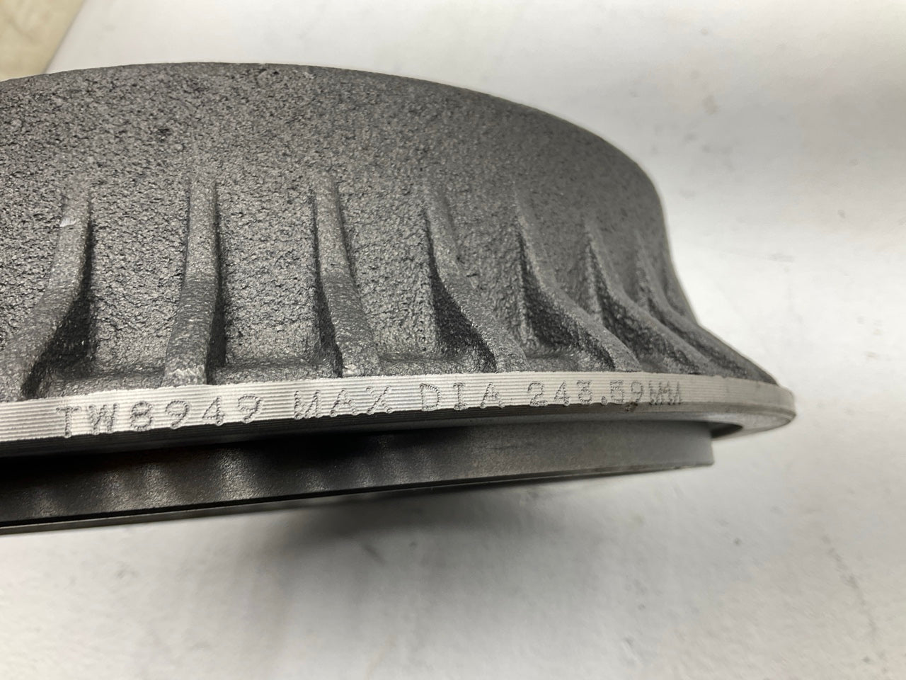 Auto Extra AX8949 Rear Brake Drum