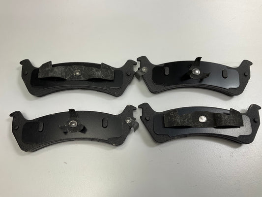 MISSING HARDWARE - Auto Extra AXMD667A Rear Disc Brake Pads