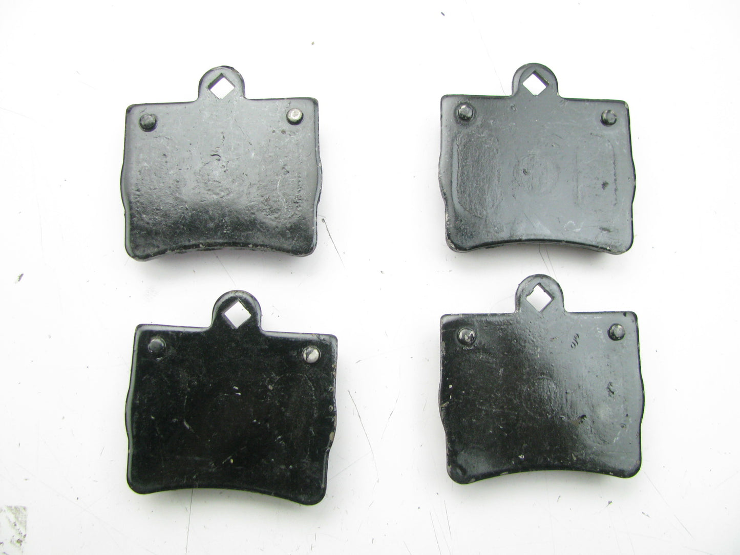 AutoExtra AXMD739  Disc Brake Pad Set, Rear  For 1997-1998 Mercedes-Benz C230
