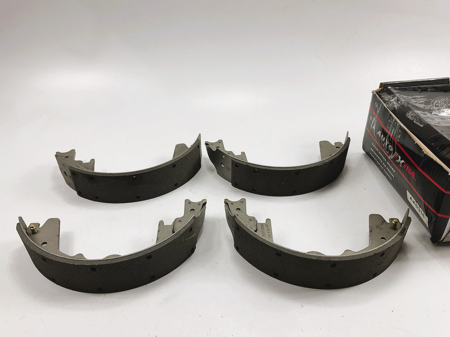 Auto Extra AXS316 Rear Drum Brake Shoes