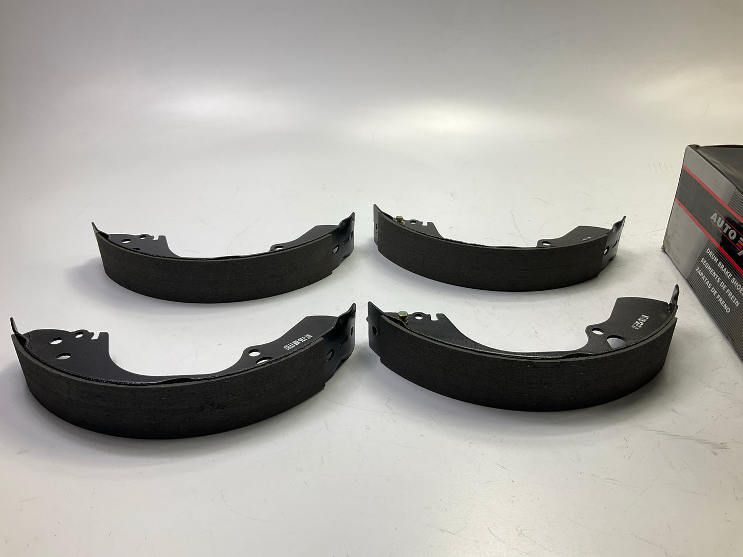 Auto Extra AXS735 Rear Drum Brake Shoes