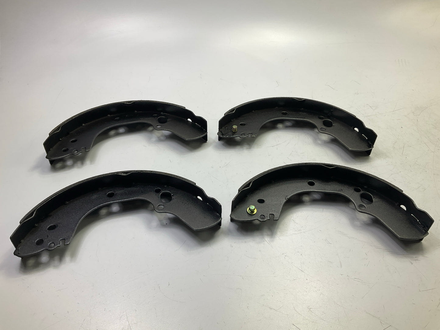 Auto Extra AXS735 Rear Drum Brake Shoes