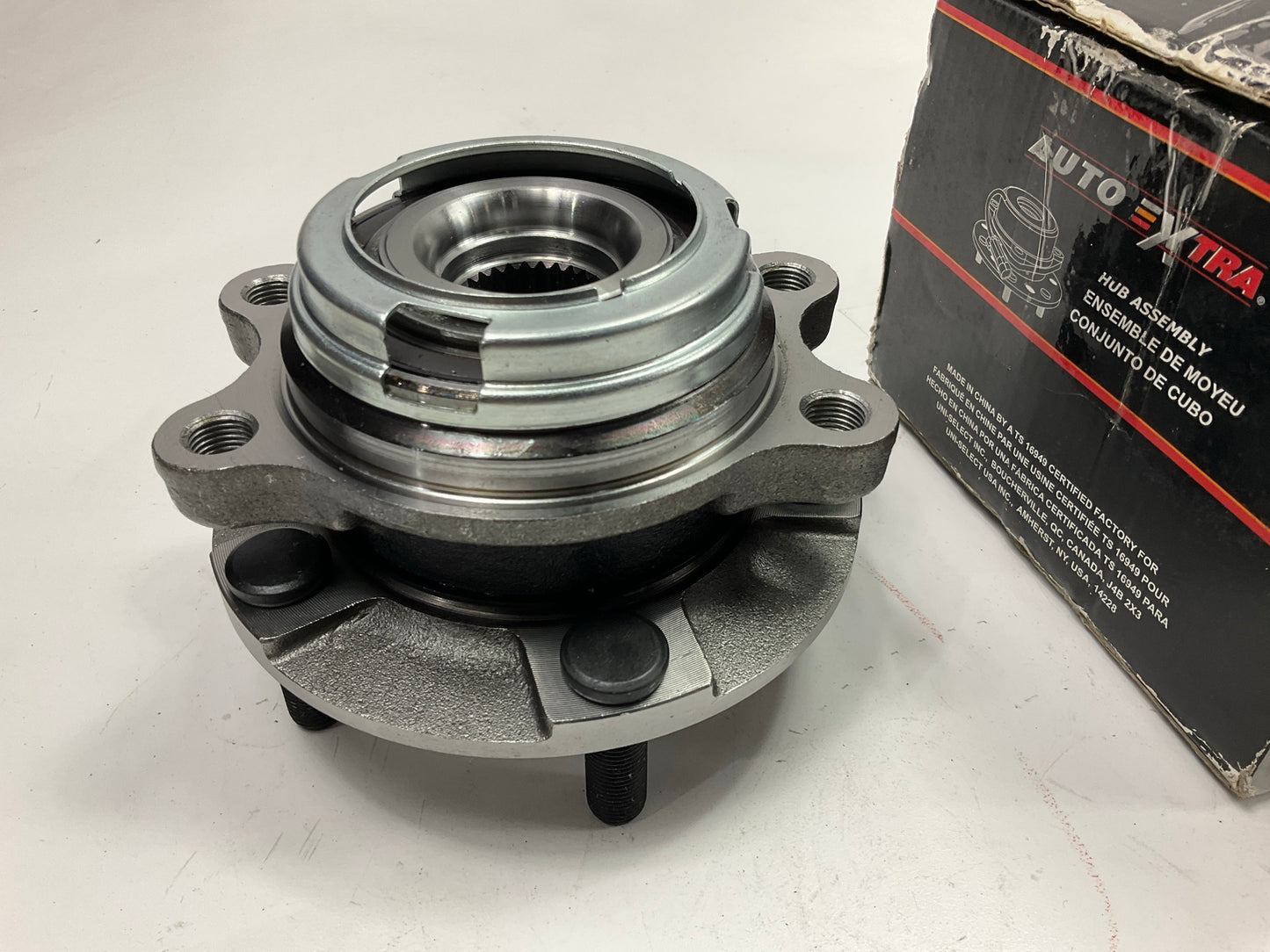 Auto Extra HA590046 Front Wheel Bearing Hub For 03-07 Nissan Murano, 04-09 Quest