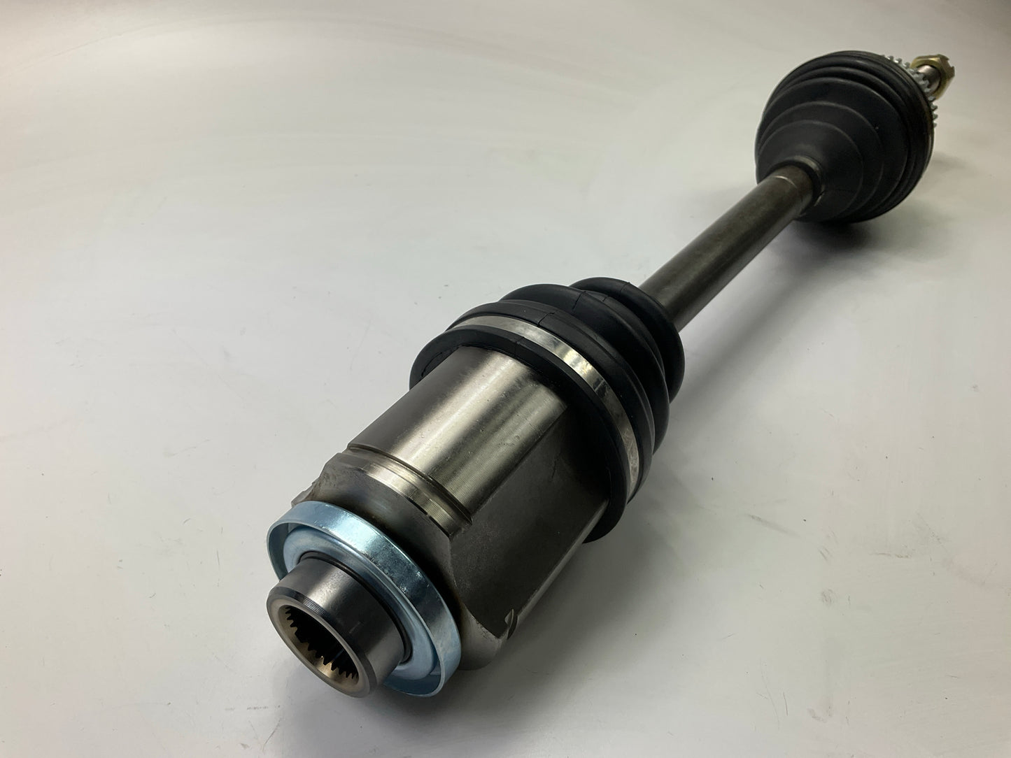 Auto Extra MI-8-8711A Front Right Cv Axle Shaft