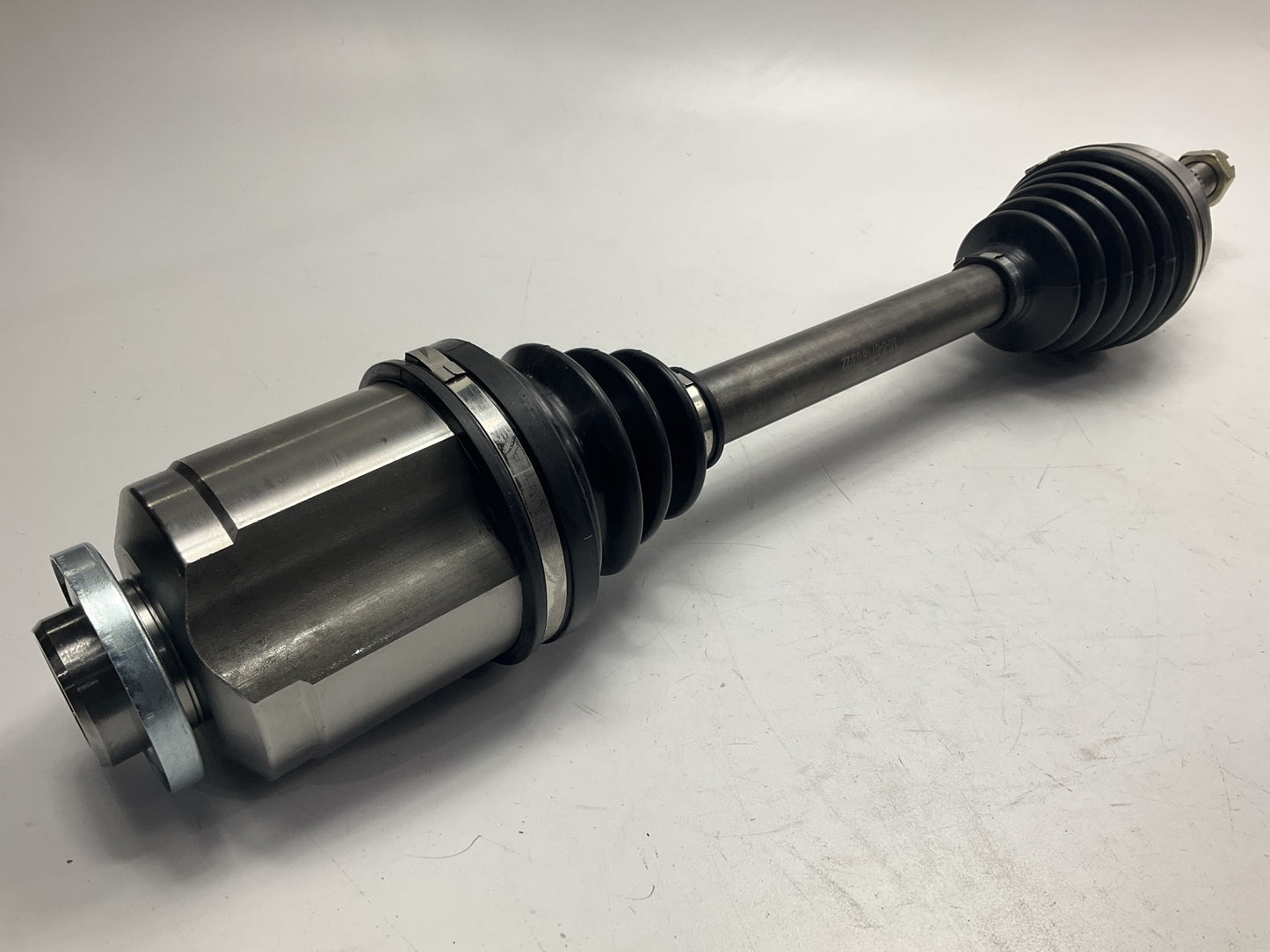 Auto Extra MI-8-8718 Front Right Cv Axle For 2007-13 Mitsubishi Outlander