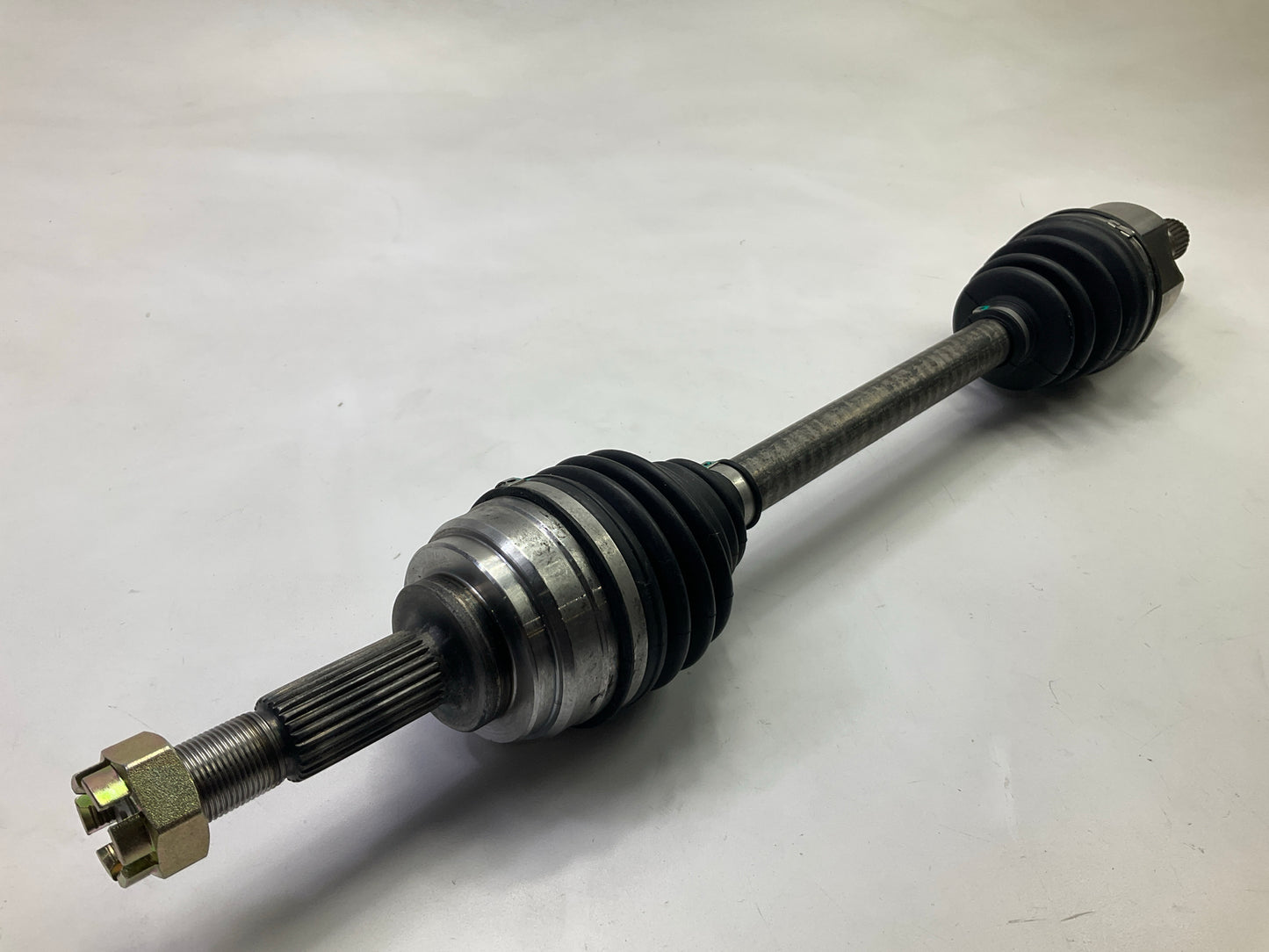 Auto Extra NI-8-8758 Front Left CV Axle For 2009-14 Nissan Cube, 2007-12 Versa