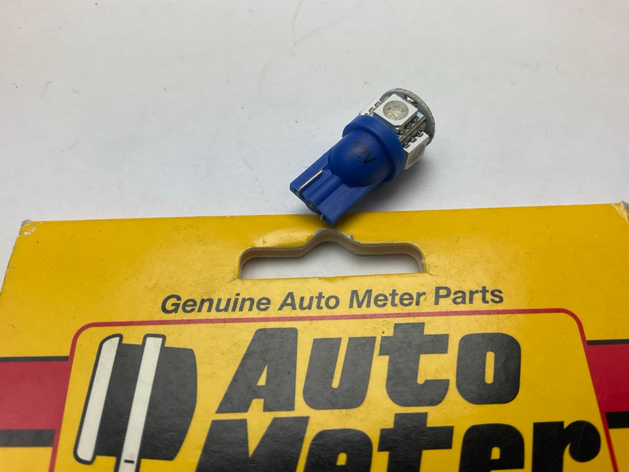 Auto Meter 3286 Blue LED Replacement Bulb, T3 Wedge