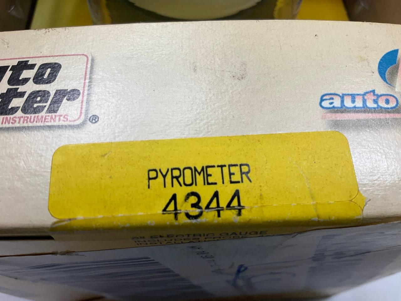 AutoMeter 4344 Ultra-Lite EGT / Pyrometer Gauge 2-1/16'', Electrical
