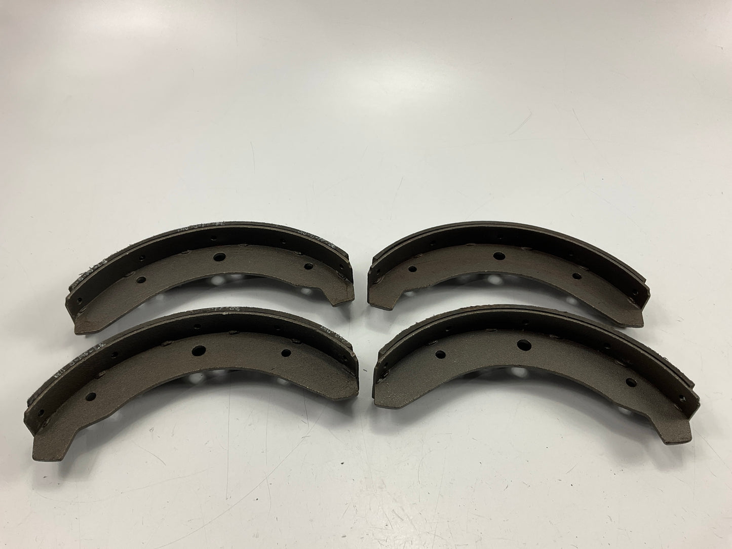 Auto Specialty 30-269-01 Front Drum Brake Shoes