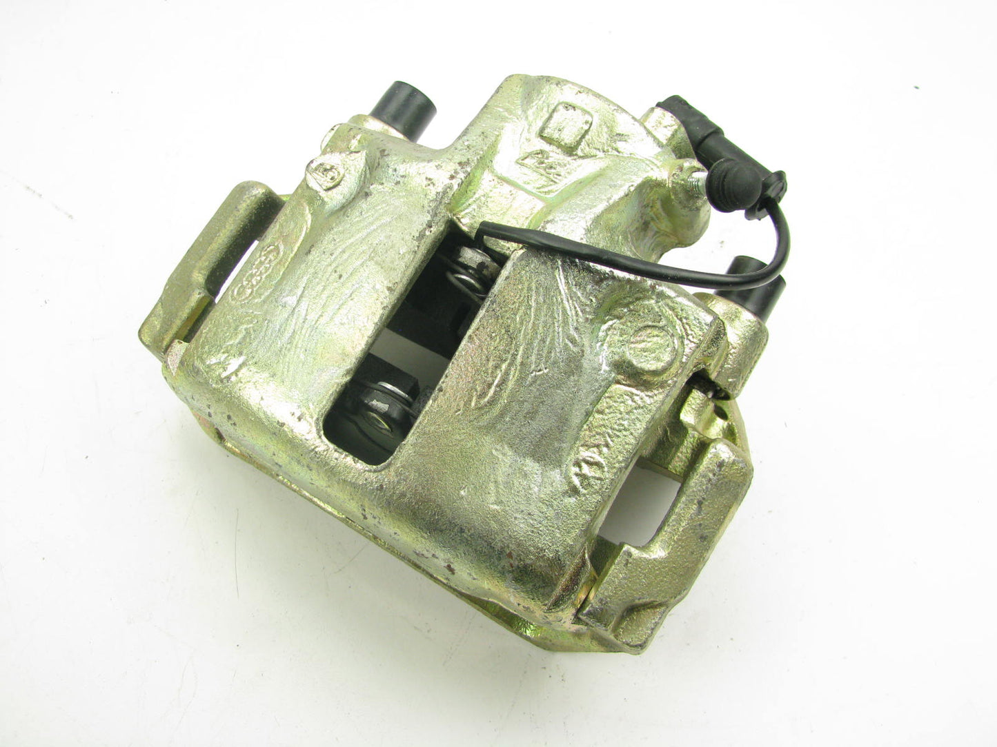 REMAN Auto Specialty 4002048 Front Left Brake Caliper & Pads 1984-1987 Audi 5000