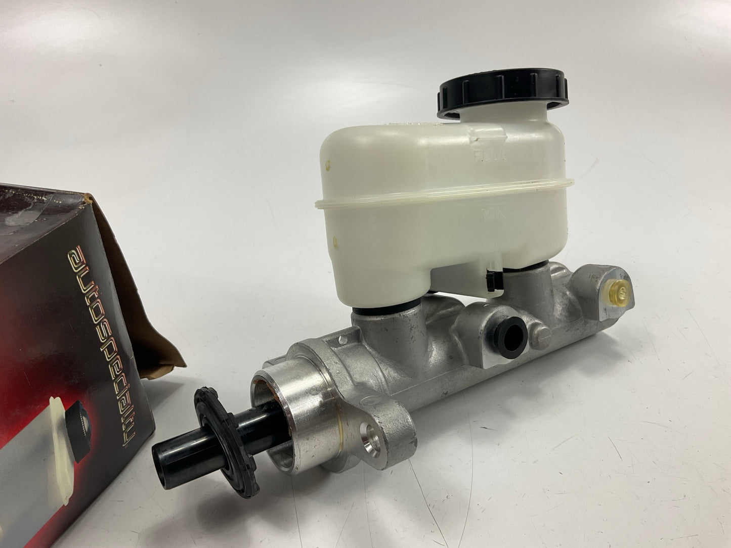 Auto Specialty M-83042 Brake Master Cylinder For 1995-1999 Neon