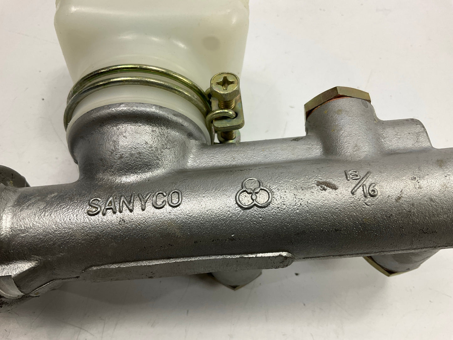 Auto Specialty M5400 Brake Master Cylinder 1977-1979 Honda Accord, Civic
