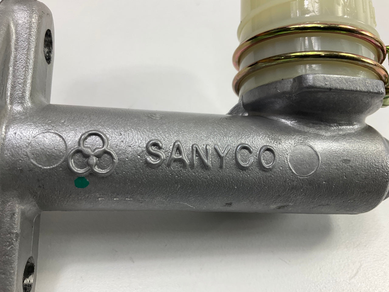 Auto Specialty Q-51001 SANYCO Clutch Master Cylinder For 70-78 240Z, 260Z, 280Z