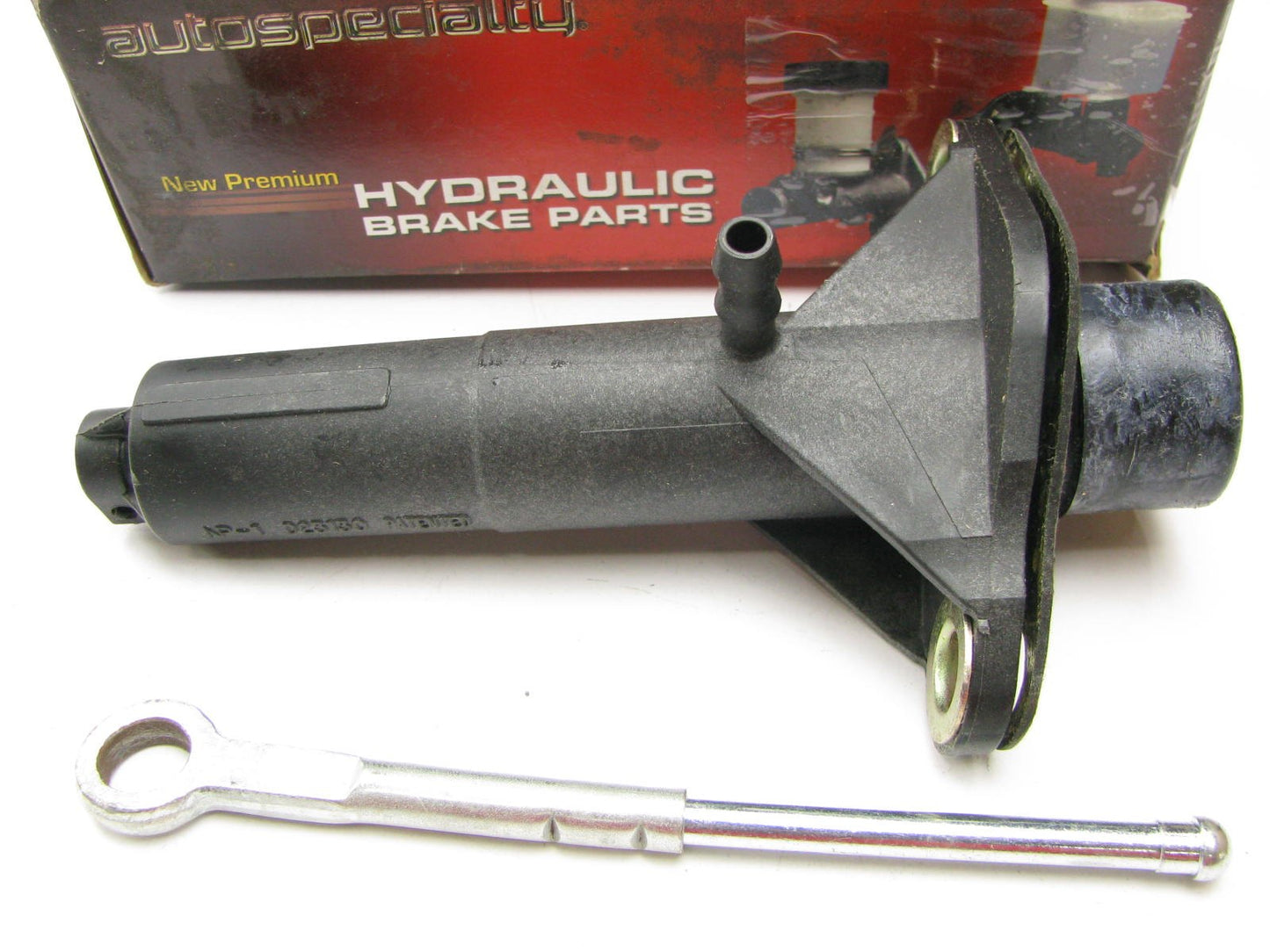 Auto Specialty Q82020 Clutch Master Cylinder for 1988 Corsica Beretta
