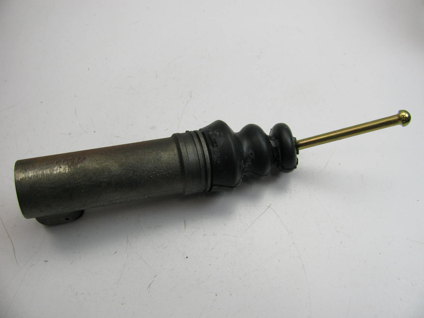 Auto Specialty S-85009 Manual Transmission Clutch Slave Cylinder