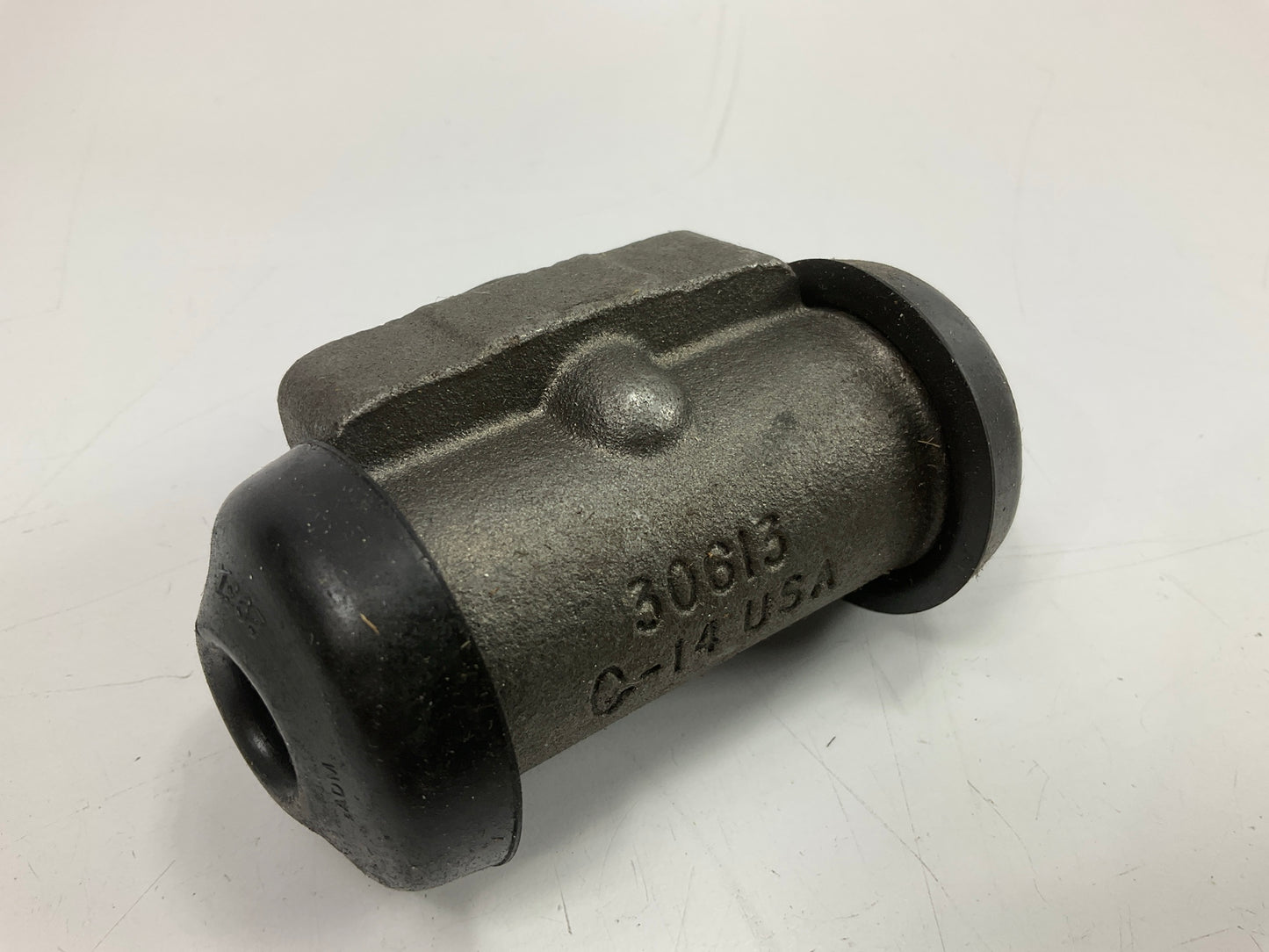 Raybestos WC19091 Front Right Drum Brake Wheel Cylinder