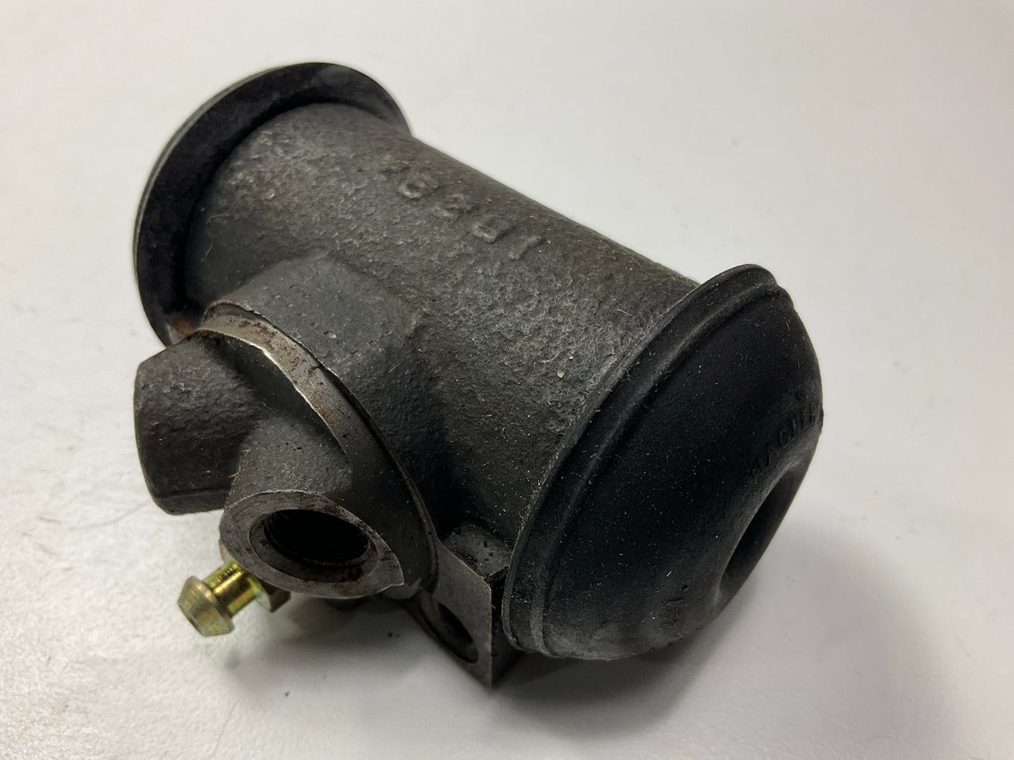 Auto Specialty W82016 Rear Left Drum Brake Wheel Cylinder