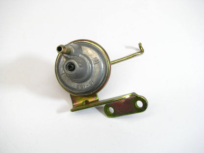 Auto Tune A30-259 Carburetor Choke Pull-Off For Holley 1945 6145