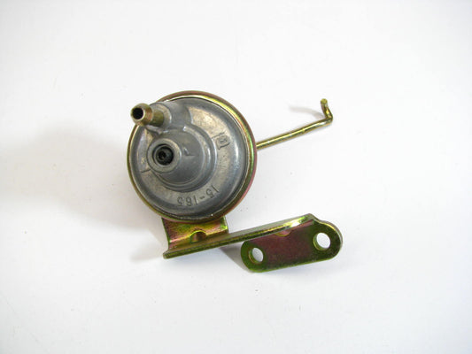 Auto Tune A30-259 Carburetor Choke Pull-Off For Holley 1945 6145