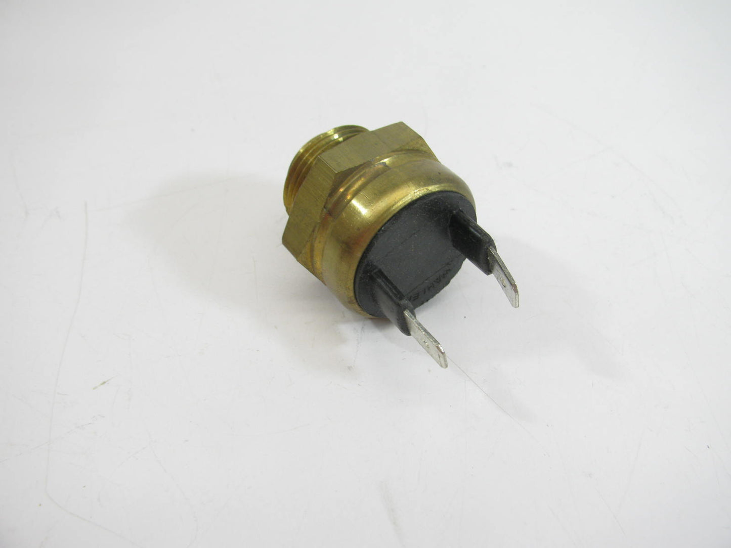 Auto Tune PT2637B Engine Coolant Temperature Sensor