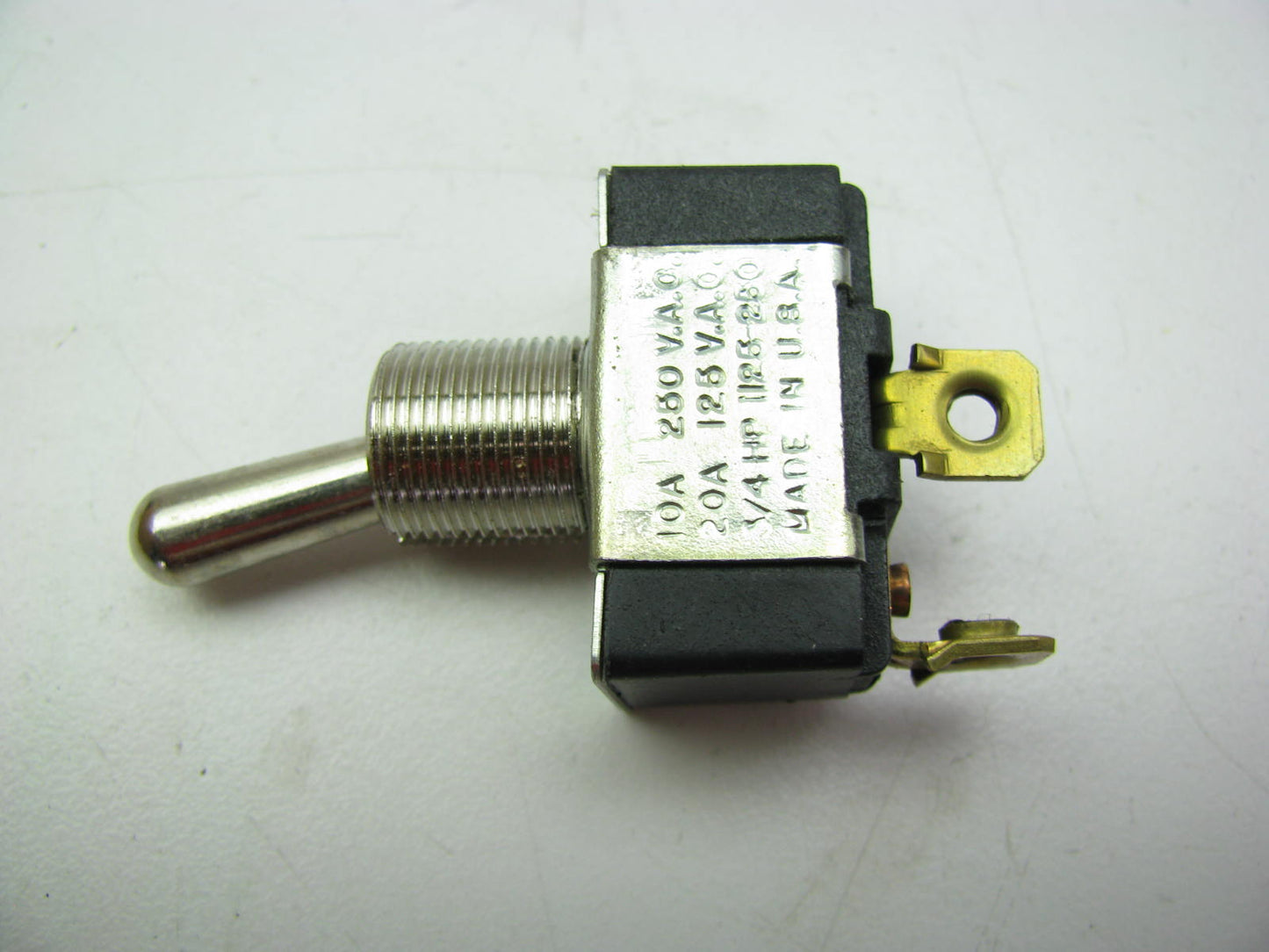 Auto Tune PT3350 Universal Toggle Switch 35 Amp 2 Terminal